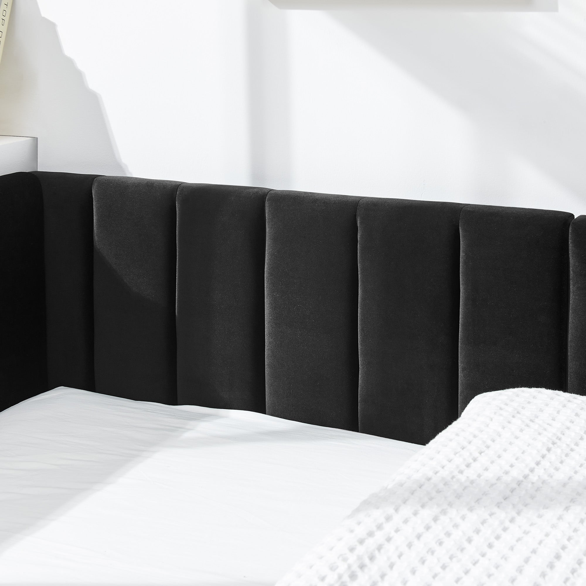 Queen Size Upholstered Tufted Bed Frame With Comfortable Backrest And Armrests - Velvet Black