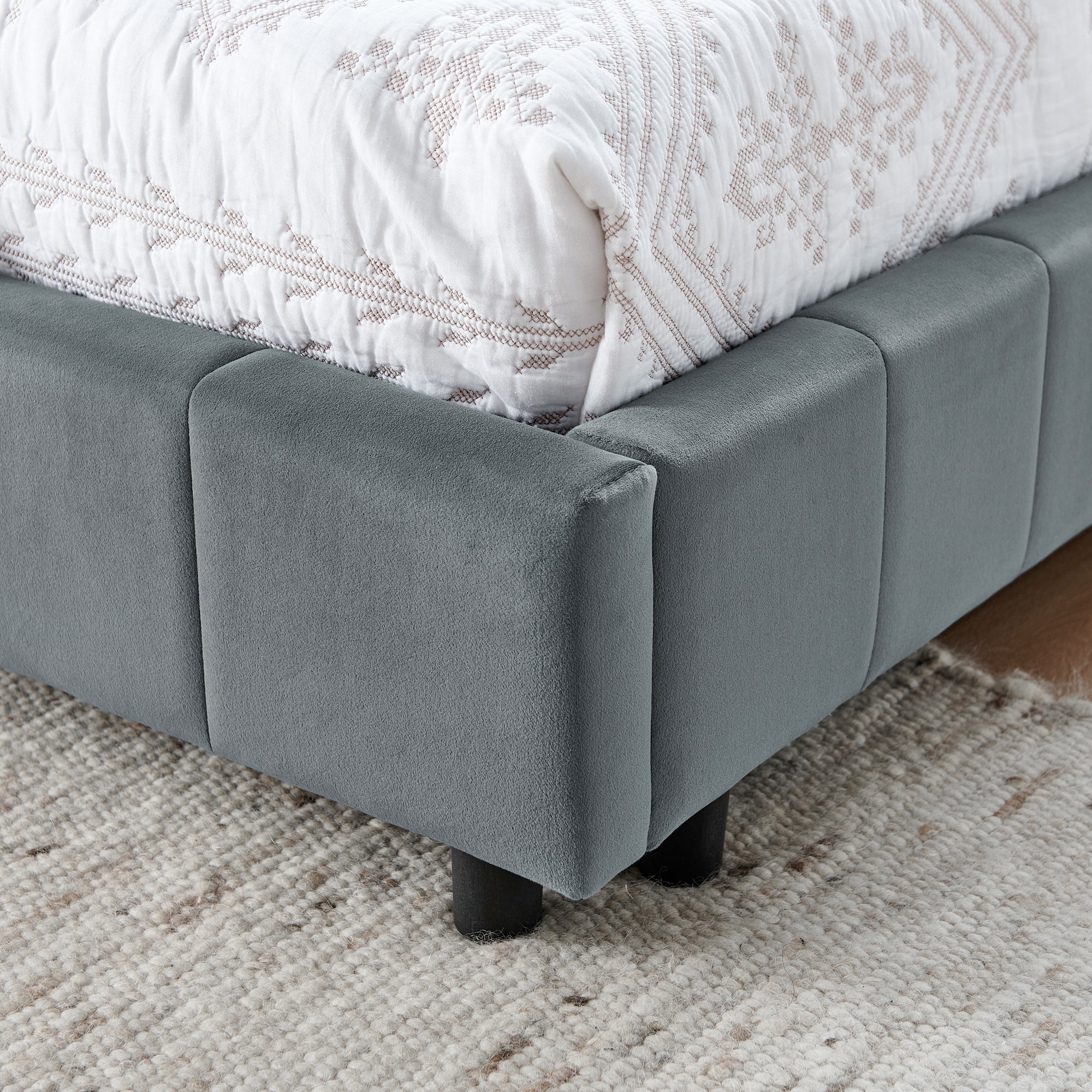 Queen Size Upholstered Tufted Bed Frame With Comfortable Backrest And Armrests - Velvet Gray
